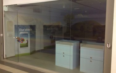 Separazione in vetro Swisscom Shop